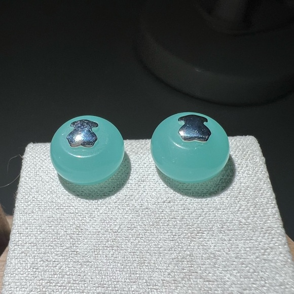 TOUS Stud Earrings - Picture 5 of 5